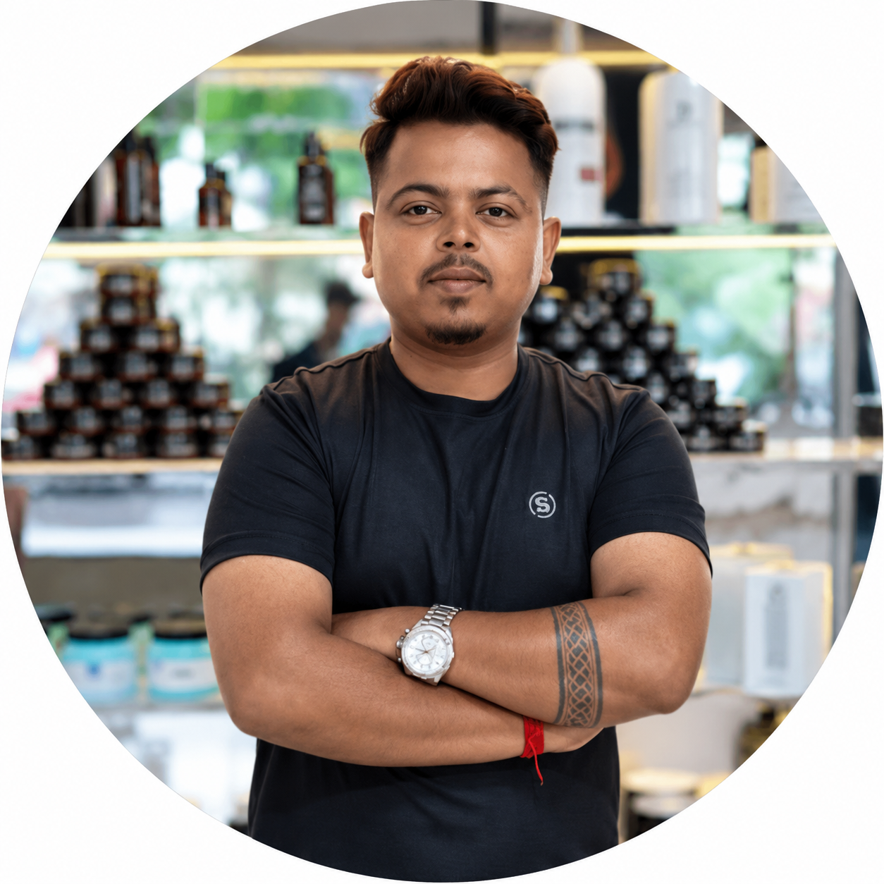Pankaj-thakur-founder-of-refresh-family-salon