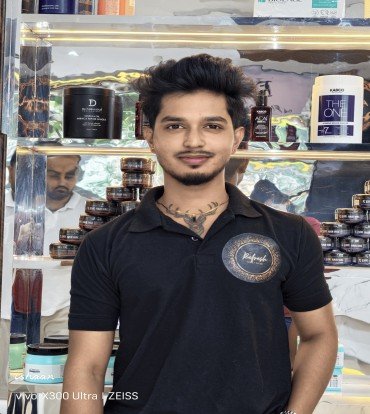 Ishaan Senior stylish